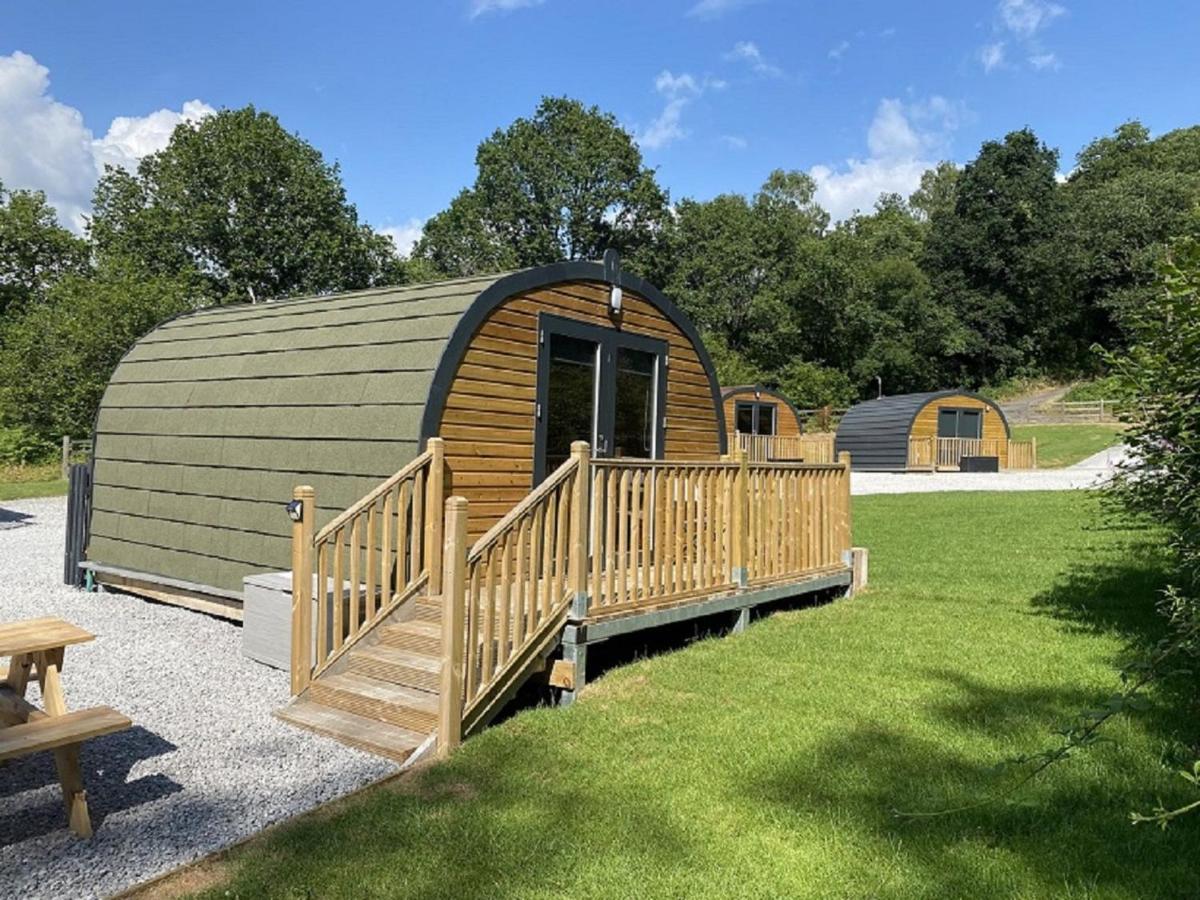 Forest Pod 4 Pet Friendly Villa Neath Exterior photo